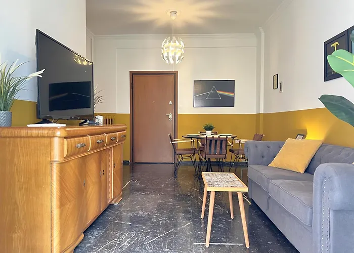Athenian Vintage Style 2 Bdr
