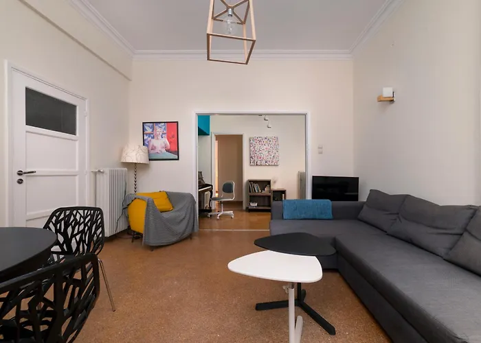 Vintage And Spacious 3Ba Next To Ancient City Center