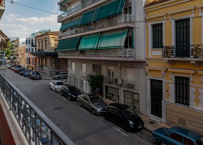 Vintage And Spacious 3Ba Next To Ancient City Center